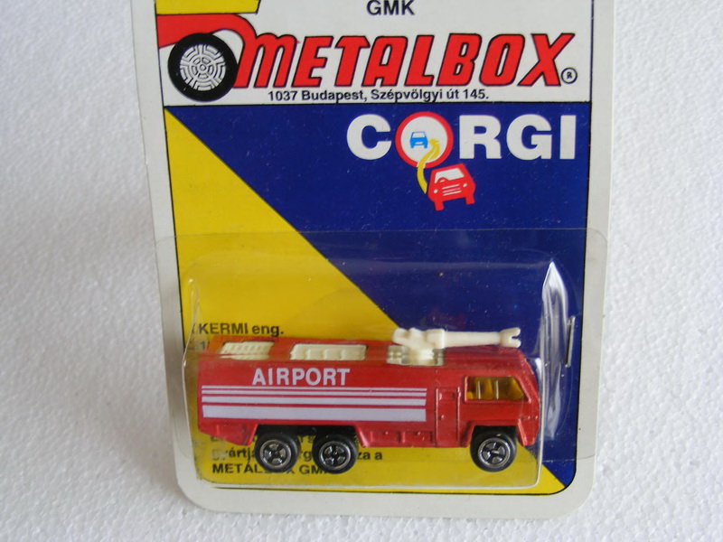 53-D Chubb Airport Crash Tender Red